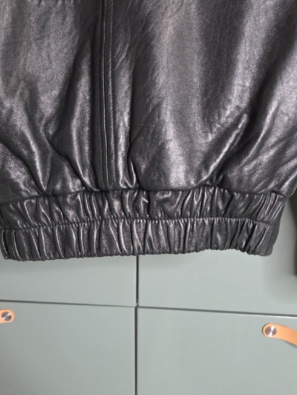 VTG Andrew Marc Black Leather Jacket Size Small Heavy Button Zip - Picture 6 of 8